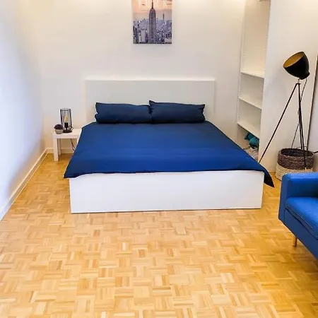 شقة Best Lage Schwabing 70M Sannierte City Wohnung ميونيخ